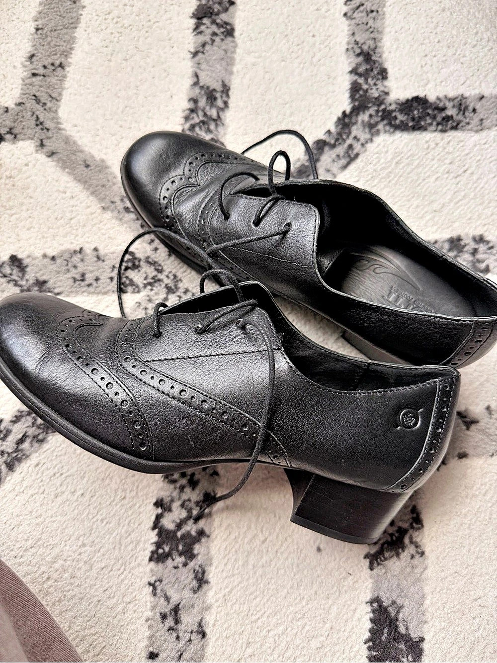 Sofft Black Wingtip Lace-Up Heels